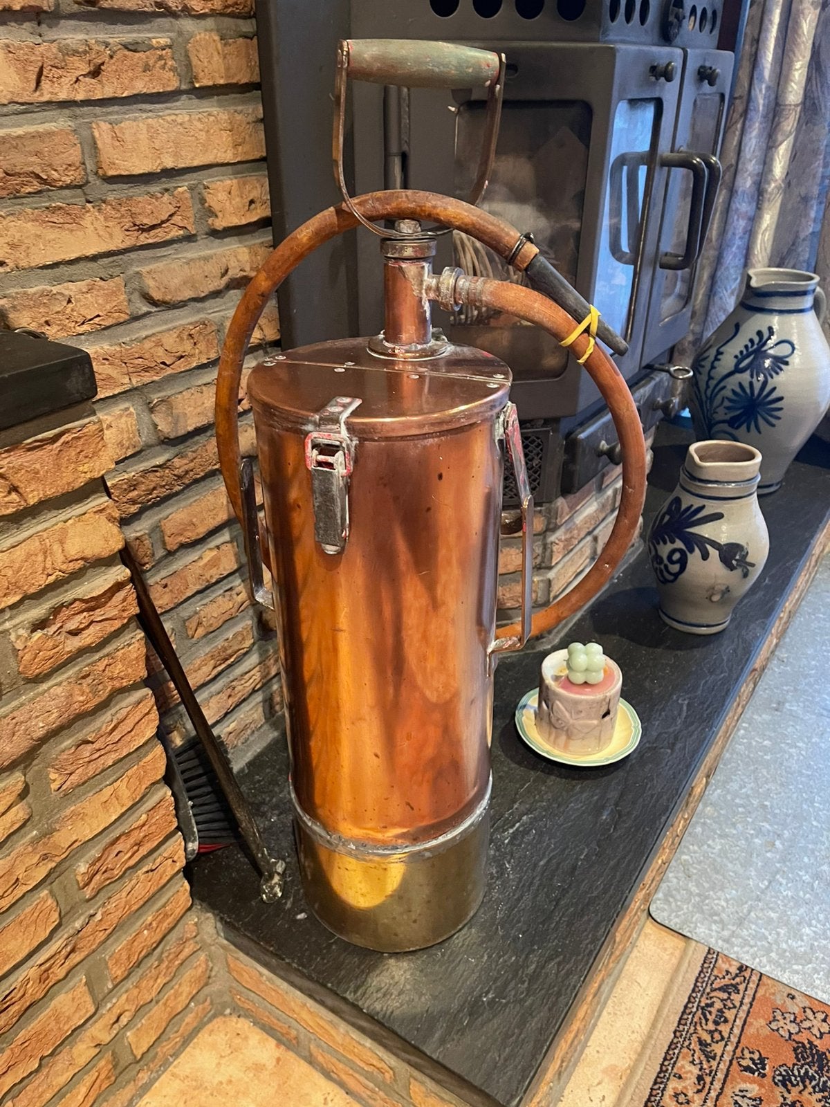 Koperen brandblusser, Ophalen, Koper