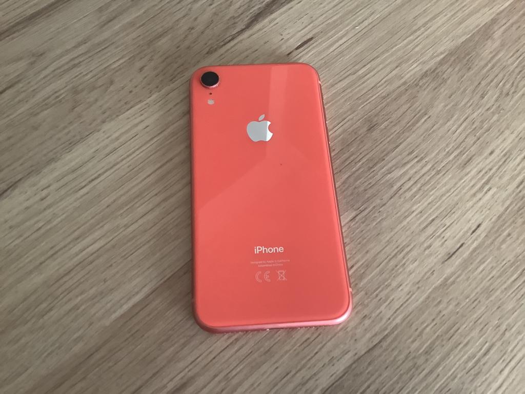 iPhone XR 128GB Koraal - Scherm Kapot (Achterkant Heel), 128 GB, Ophalen of Verzenden, Zo goed als nieuw, Touchscreen
