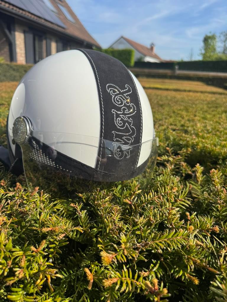 Moterhelm nieuwstaat, Dieren en Toebehoren, Ophalen, Zo goed als nieuw