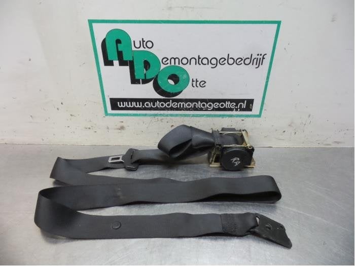 Ceinture de sécurité arrière droite d'un BMW 5-Serie (5-S, -, Utilisé, -, Enlèvement ou Envoi