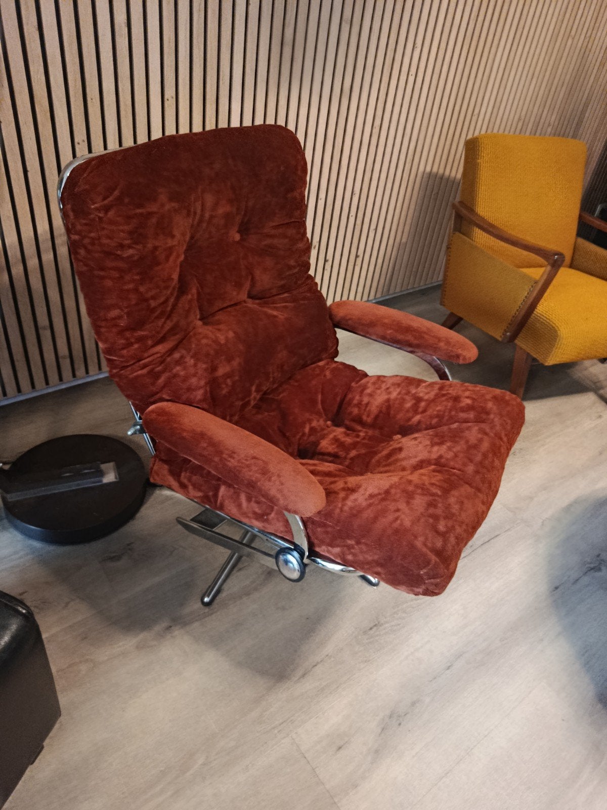 Mid century swivel lounge chair, Enlèvement