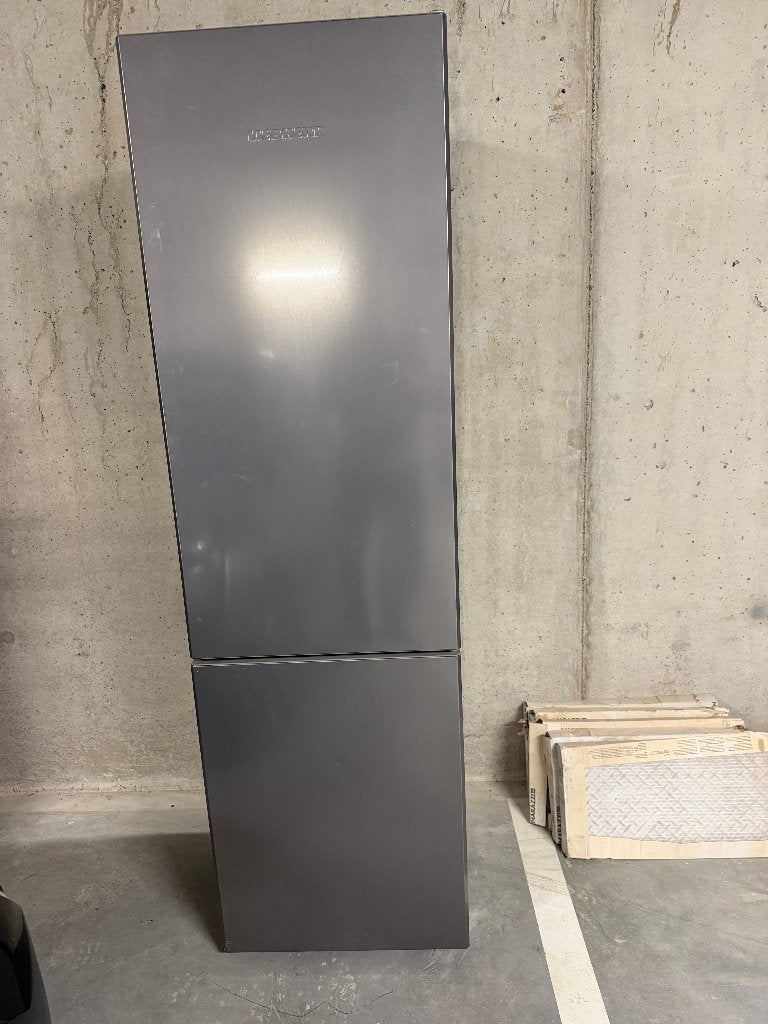 Koelkast Liebherr, Elektronische apparatuur, Ophalen, 200 liter of meer, Met aparte vriezer, 160 cm of meer