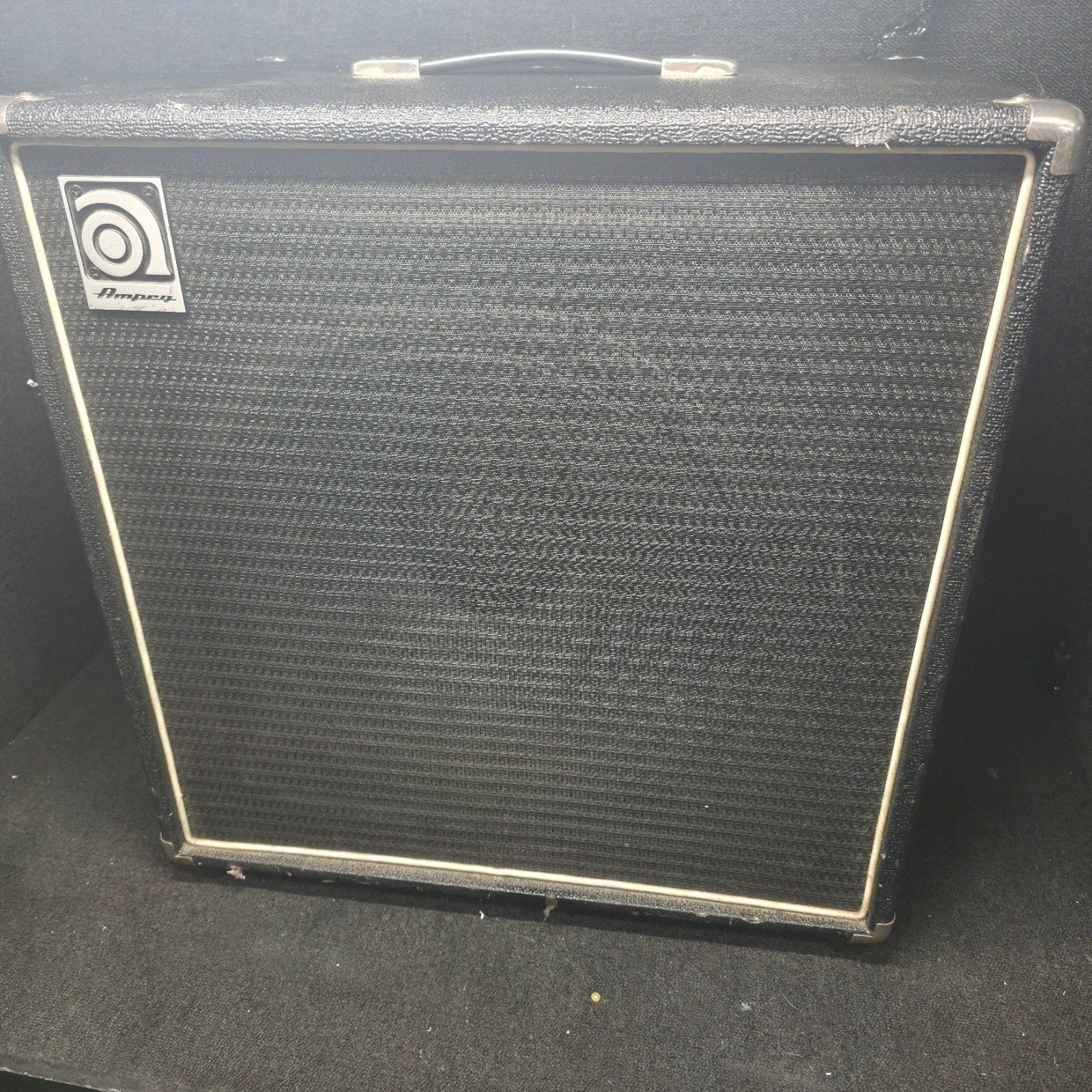 AMPEG  BA-115T   gitaar versterker combo, Ophalen
