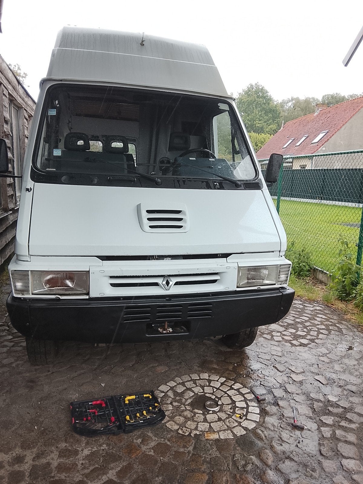 Renault Master 2500 turbo diesel 80 pk, Caravans en Kamperen, Mobilhomes, Particulier