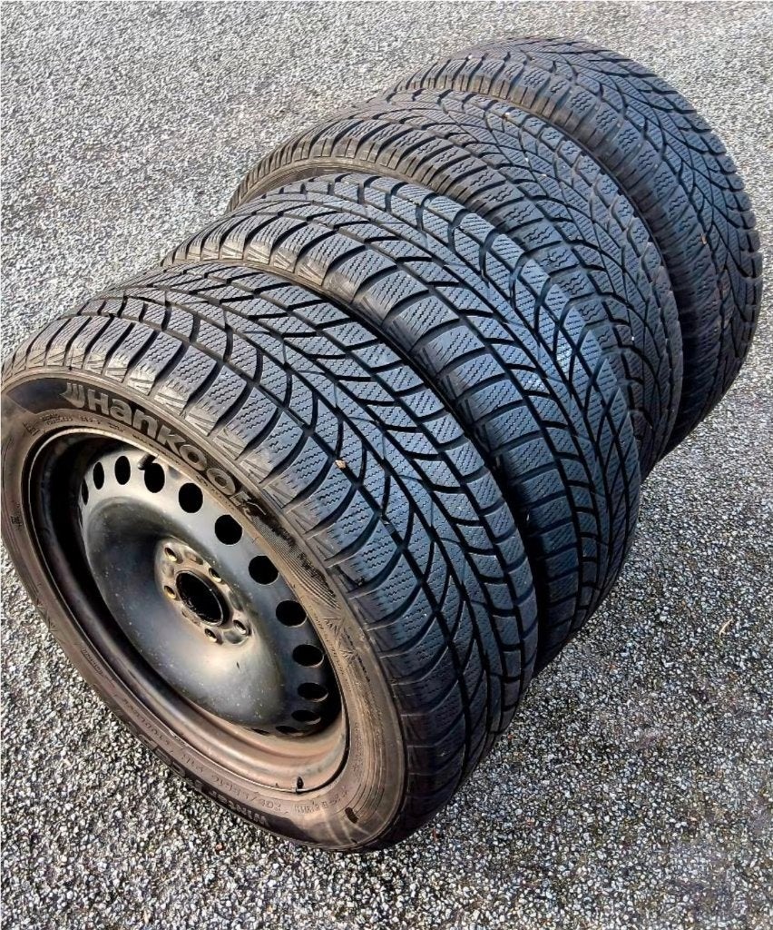 4 roues hiver 205/55-16 pour Ford, Auto-onderdelen, Banden en Velgen, Ophalen, Gebruikt, 16 inch, Banden en Velgen