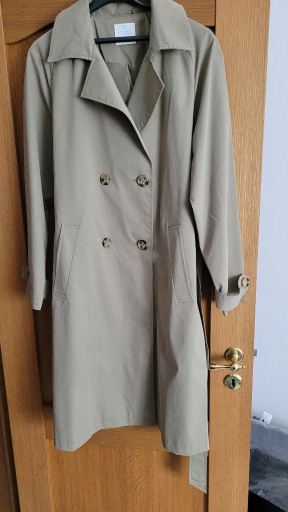 trench imperméable dame taille S Neuf, Vêtements | Femmes, Enlèvement ou Envoi, Neuf, Taille 36 (S), Beige