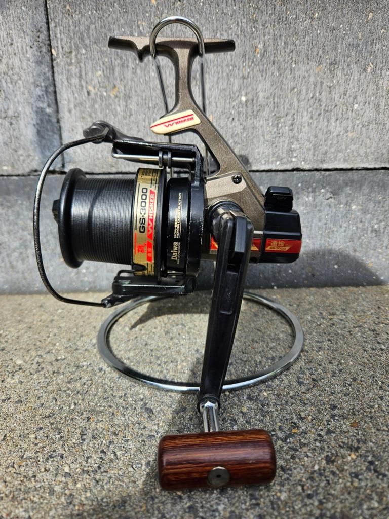 Daiwa Whisker Tournament GS3000, Watersport en Boten, Hengelsport | Karpervissen, Ophalen of Verzenden
