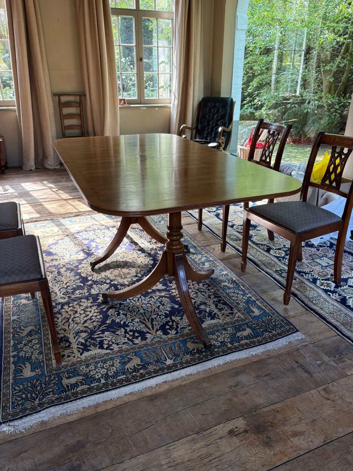 Engelse tafel, Ophalen, Gebruikt