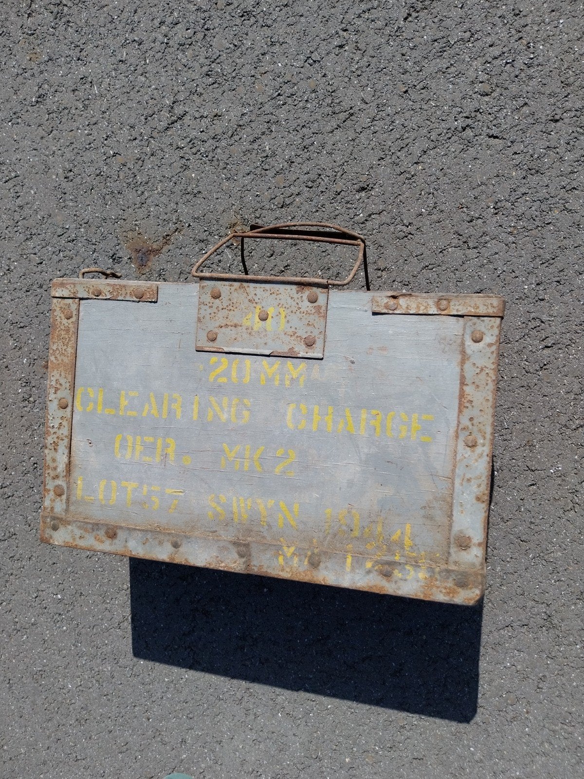 Boîte britannique Oerlikon 20mm ww2 1944, Enlèvement ou Envoi
