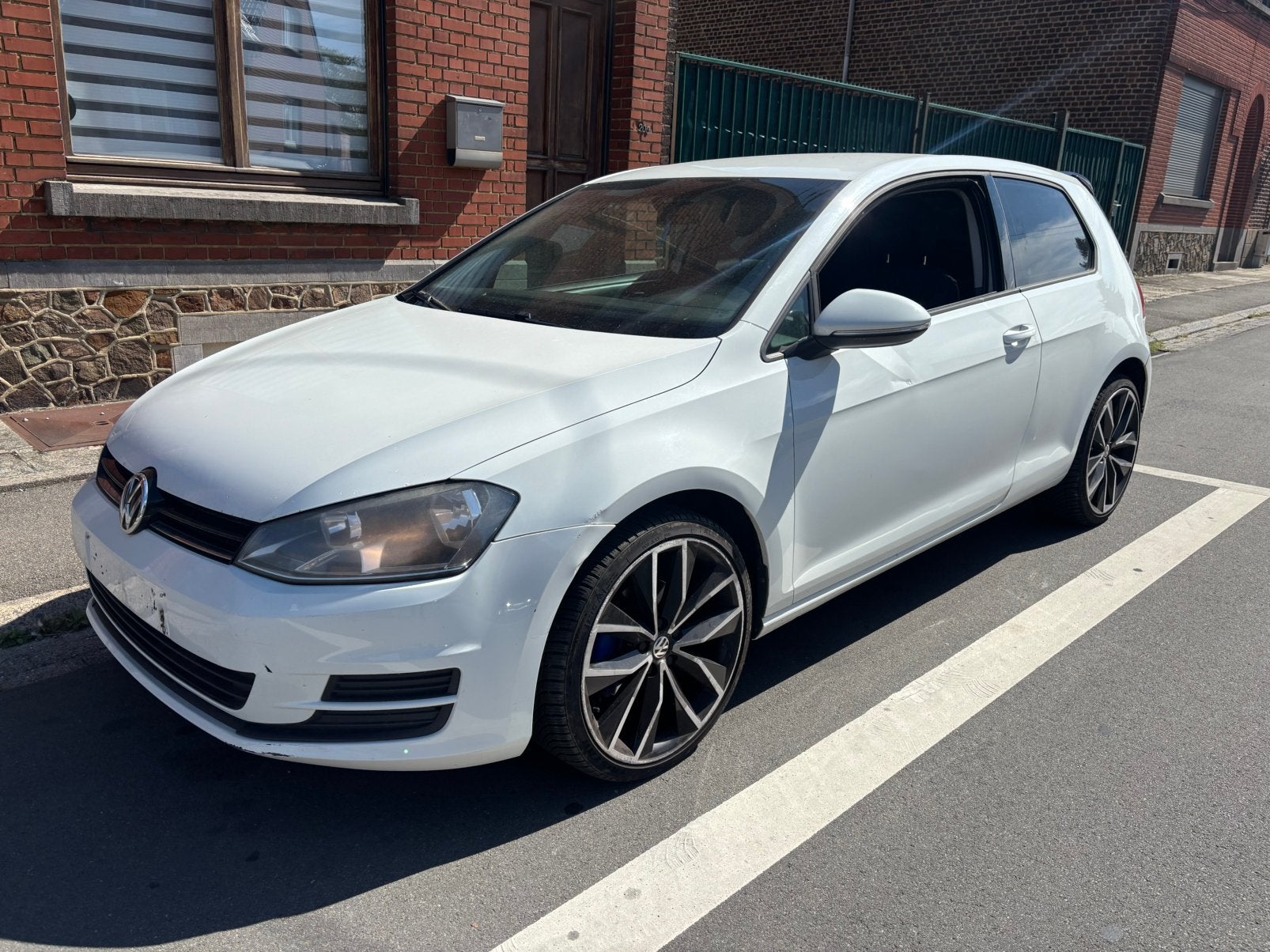 VW GOLF 7 16tdi 90cv 2013 159000 kms 3 portes 4750 euros, Autos, Achat, 3 portes, Air conditionné, Diesel