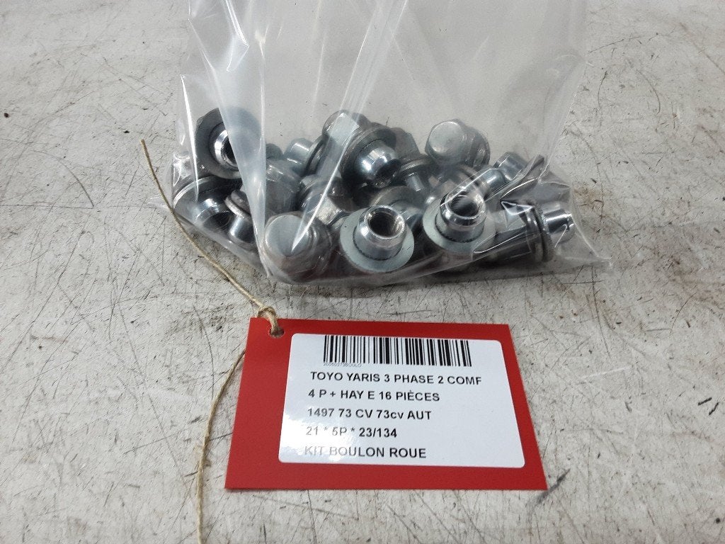 BOULONS DE ROUE Toyota Yaris III (P13) (01-2010/09-2020), Mevr. I. Hauben, Toyota, Utilisé, Rue de l'Espoir 34 34
4030  GRIVEGNÉE, BE