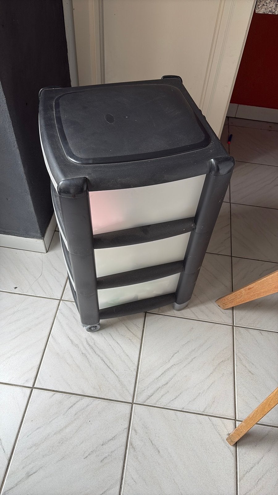 Armoire a tiroirs, Enlèvement ou Envoi