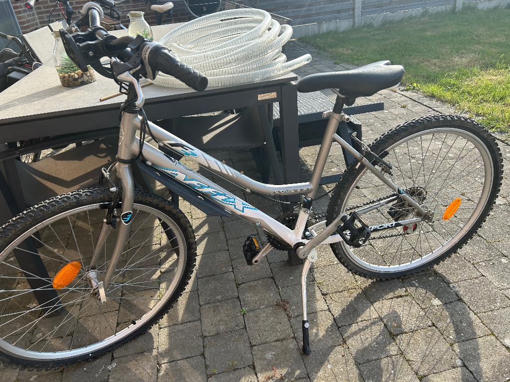 Vélo de montagne Go Sport Affix 26 » — à remettre à neuf, Autres marques, Frein sur jante, Femmes, Enlèvement