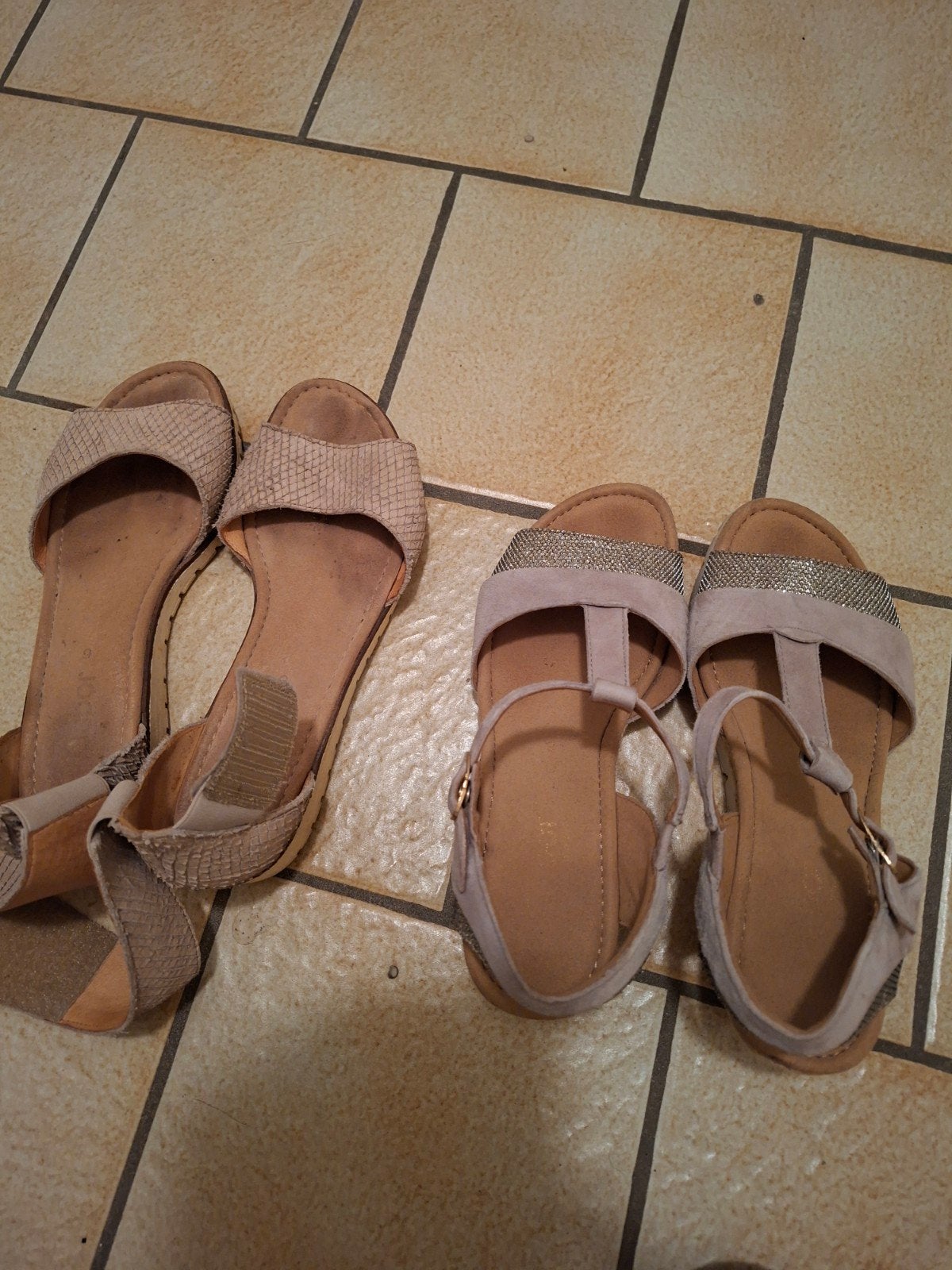 Schoenen., Enlèvement