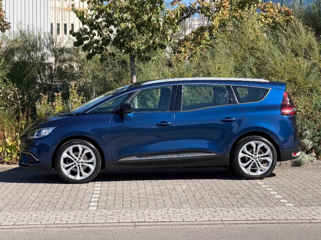 Renault Grand Scenic Grand Scénic 1.33 TCe Navi,Camera, Voorwielaandrijving, 139 g/km, Euro 6, 4 cilinders