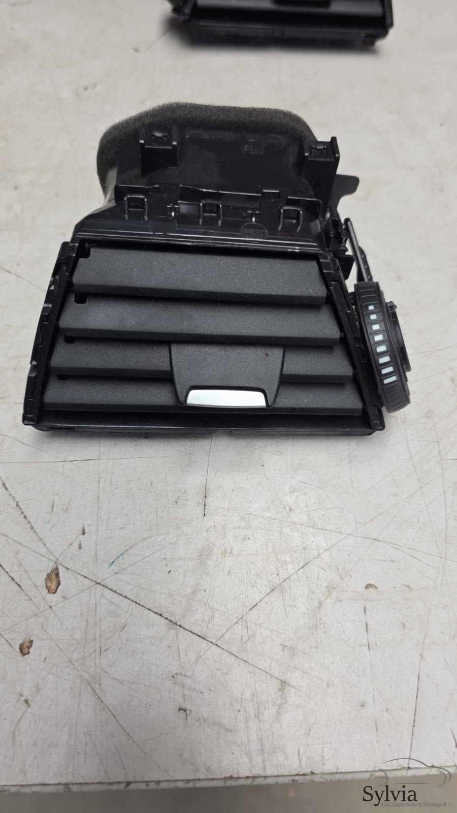 Luchtrooster ventilatie links BMW 3 / 4 derie F30 F31 F34 F3, Gebruikt, -, -, Ophalen of Verzenden