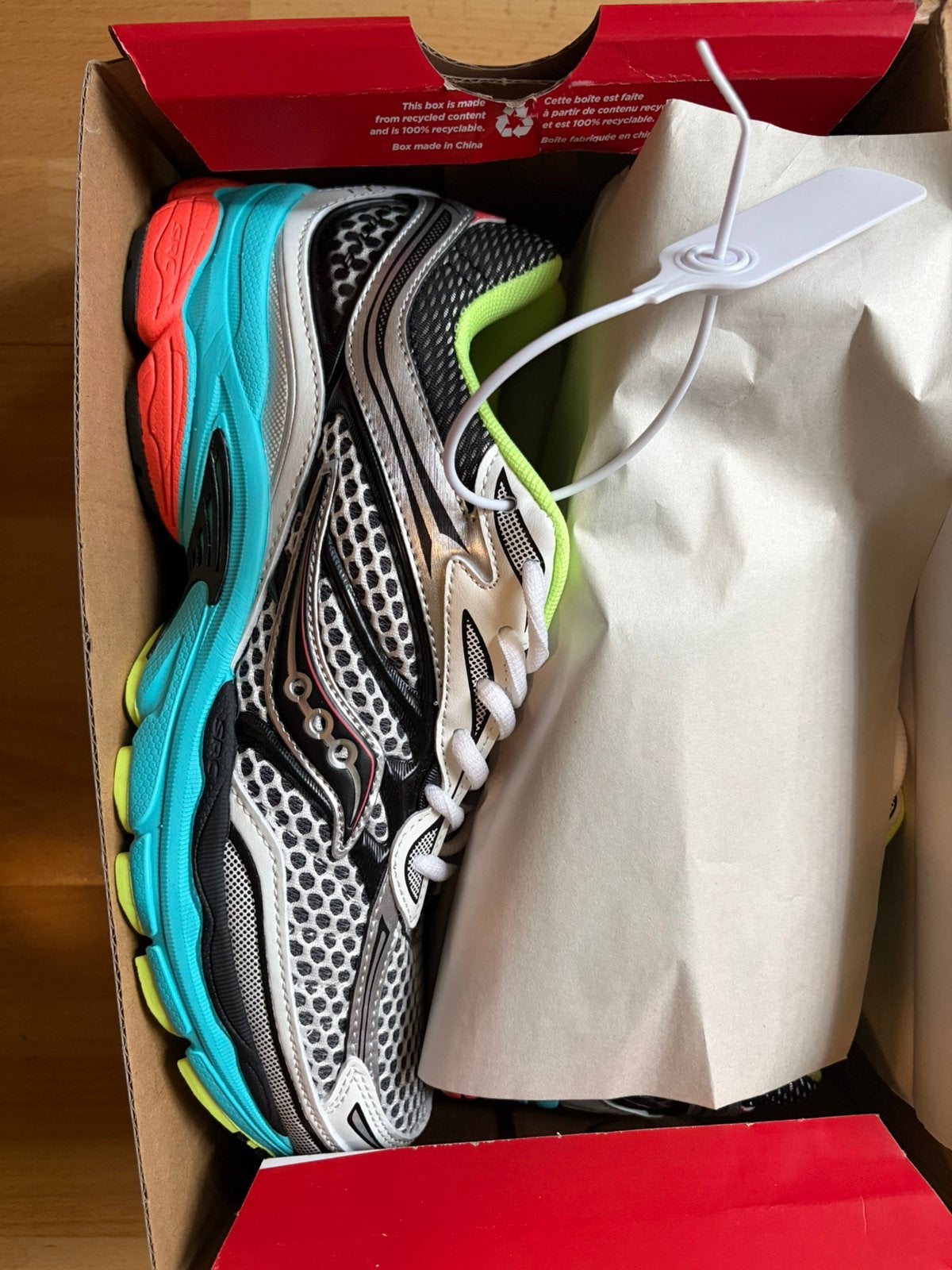 Saucony chaussure, Enlèvement ou Envoi, Comme neuf
