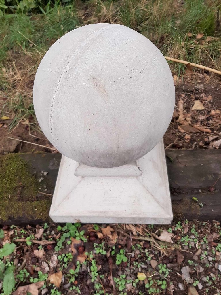 Tuinornament, Ophalen, Zo goed als nieuw, Beton, Overige typen