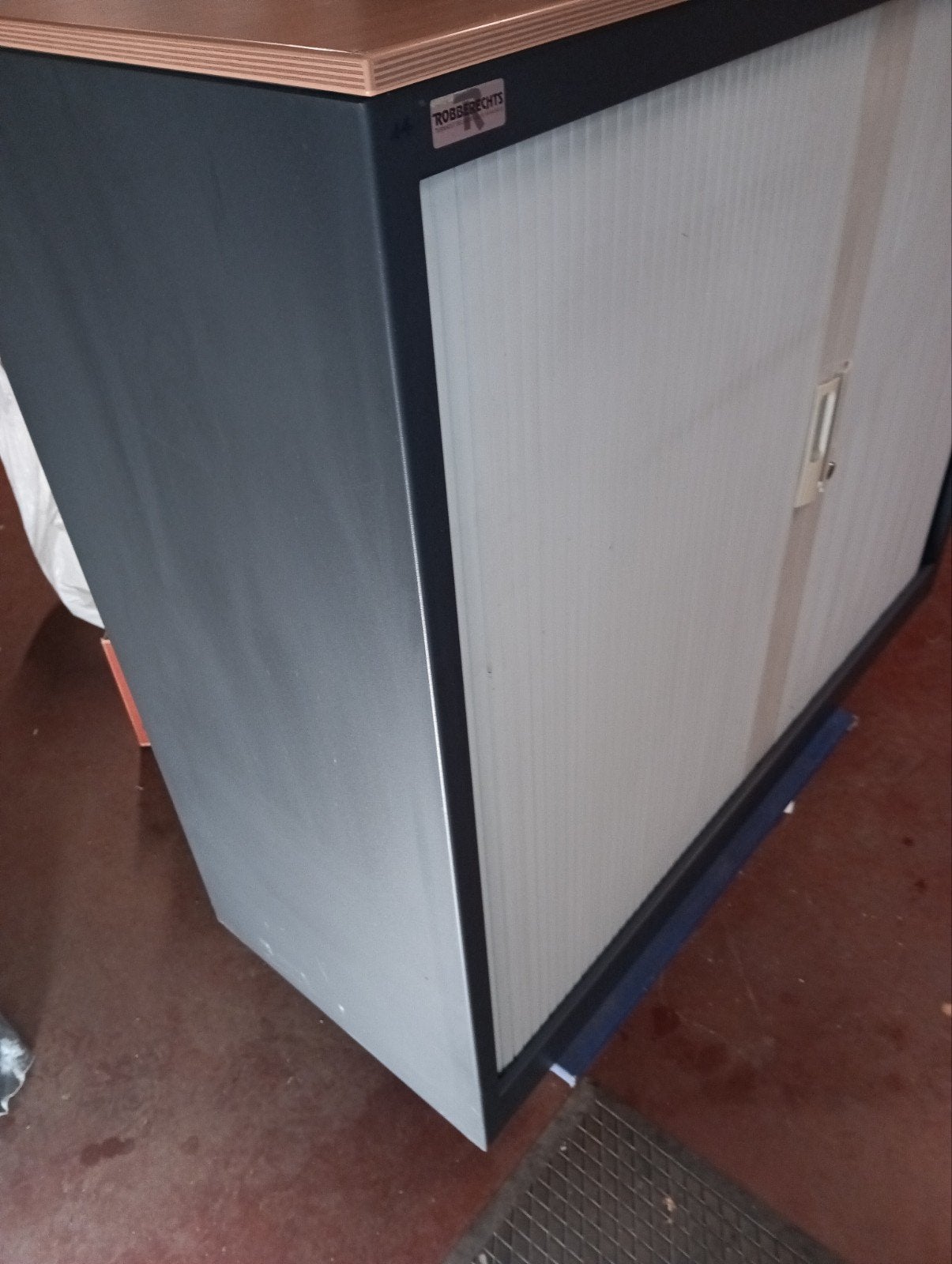 roldeurs kast  robbrechts, Huis en Inrichting, Kasten | Roldeurkasten en Archiefkasten, Ophalen, 25 tot 50 cm, 100 tot 150 cm