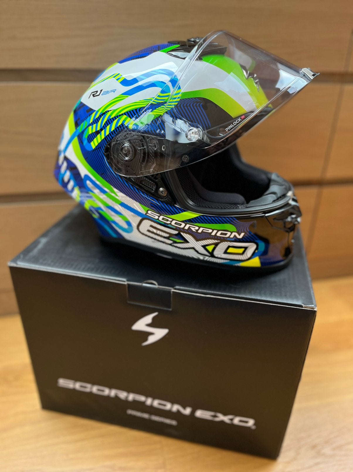 Casque Scorpion EXO-R1 Evo II Air COMME NEUF! + 3 visières, Autres marques, Casque intégral, Enlèvement, Neuf, sans ticket