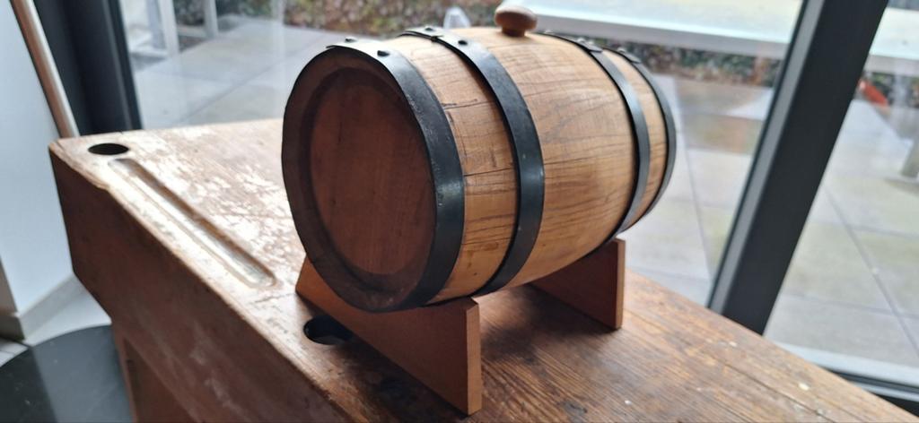Fut a vin ou whisky, 24 cm, Objet de décoration, 27 cm, Enlèvement