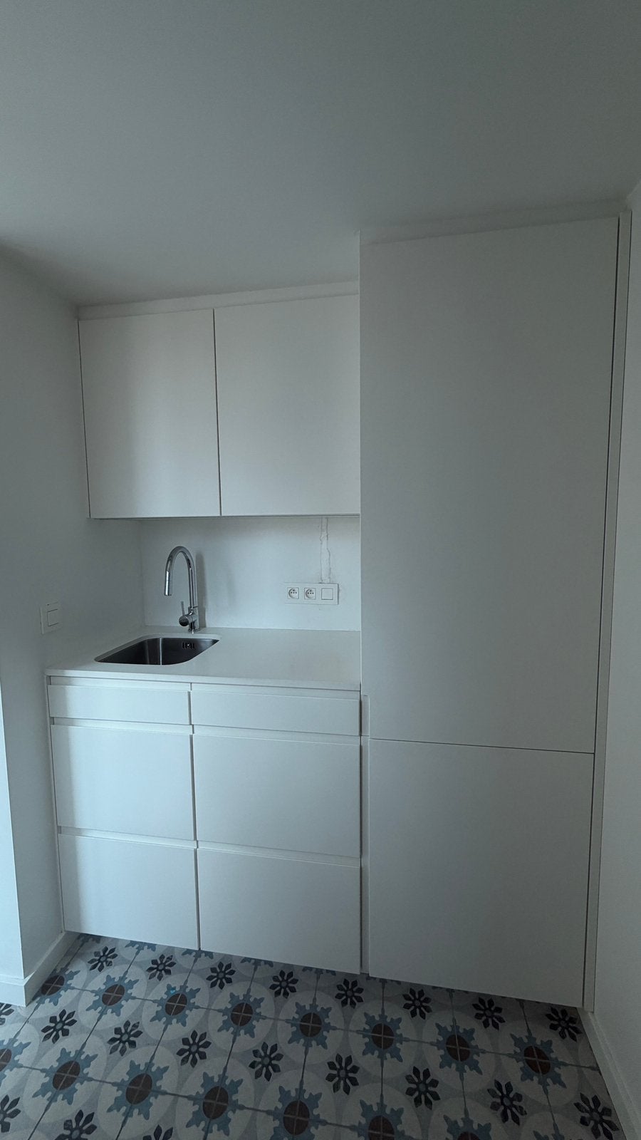 Kitchenette op maat, Huis en Inrichting, Ophalen, Wit, Enkelwandige keuken, Zo goed als nieuw