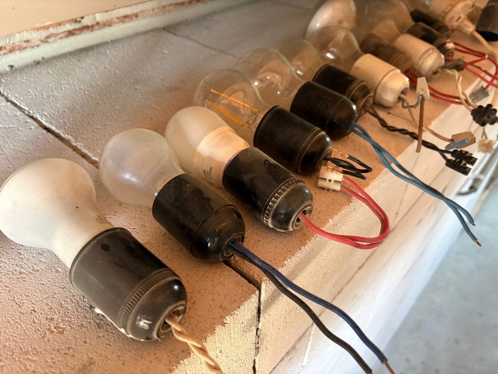 matériel électrique, Bricolage & Construction, Électricité & Câbles, Enlèvement, Utilisé, Hager