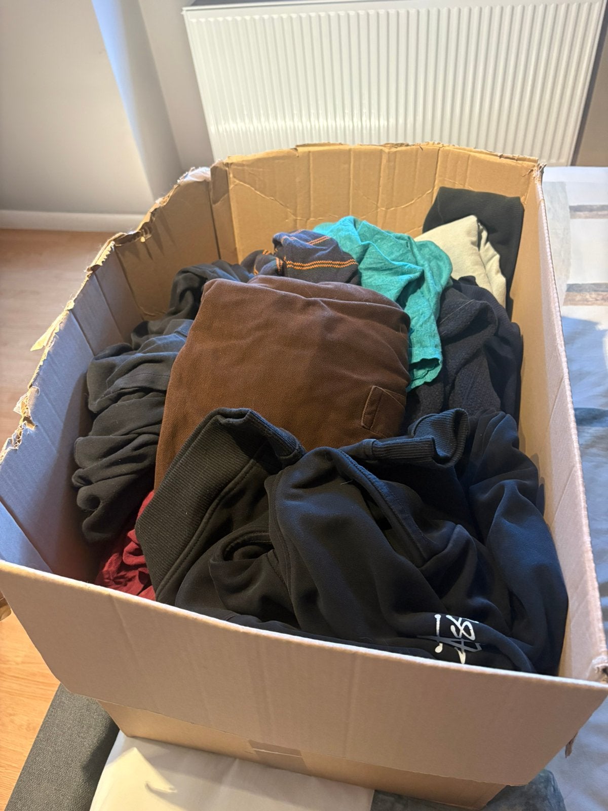 Volledige doos met: Ralph Lauren kledij, Stussy, Nike,Bigboy, Ophalen, Zo goed als nieuw