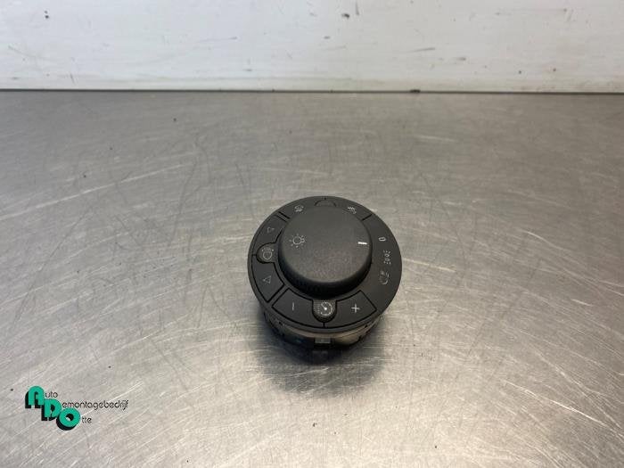 Licht Schakelaar van een Opel Corsa (Corsa D 07-), Auto-onderdelen, Gebruikt, -, -, Opel