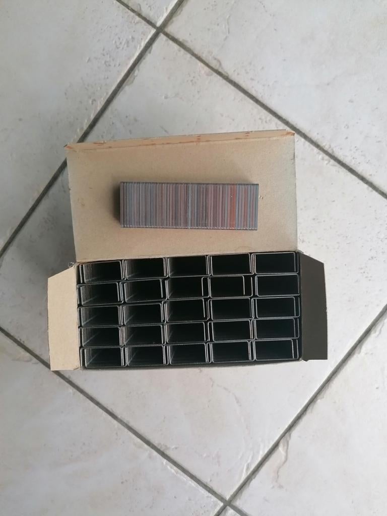 Boîte 2500 agrafes 32mm/15mm