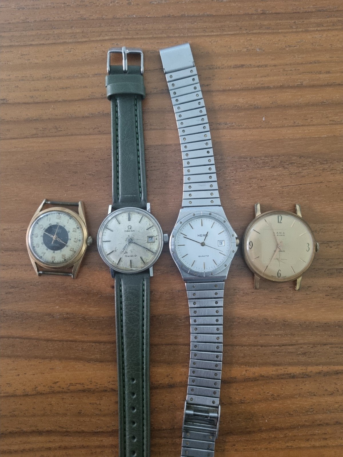 lot montres anciennes, Bijoux, Sacs & Beauté, Enlèvement ou Envoi, Utilisé, Montre-bracelet, Omega