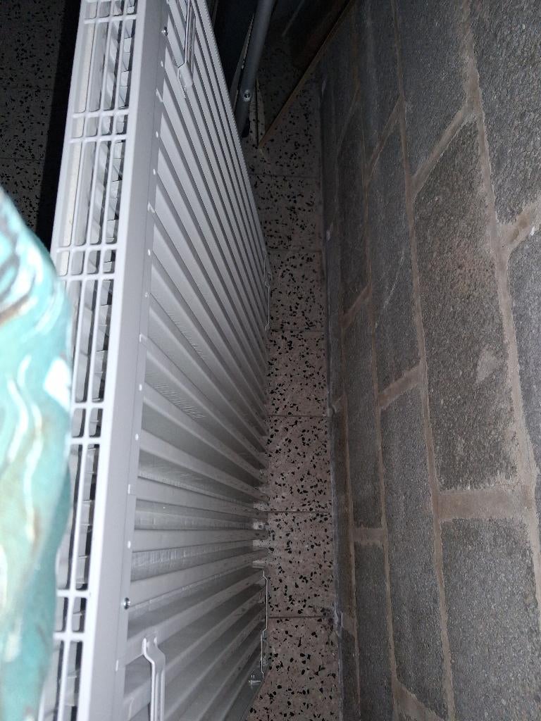 Radiator te koop, Doe-het-zelf en Bouw, Verwarming en Radiatoren, Ophalen, Radiator, Zo goed als nieuw, 60 tot 150 cm