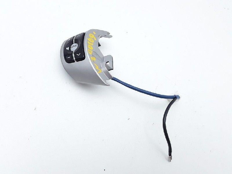 RADIOBEDIENING STUUR Toyota Yaris II (P9) (01-2005/12-2014), Gebruikt, Toyota