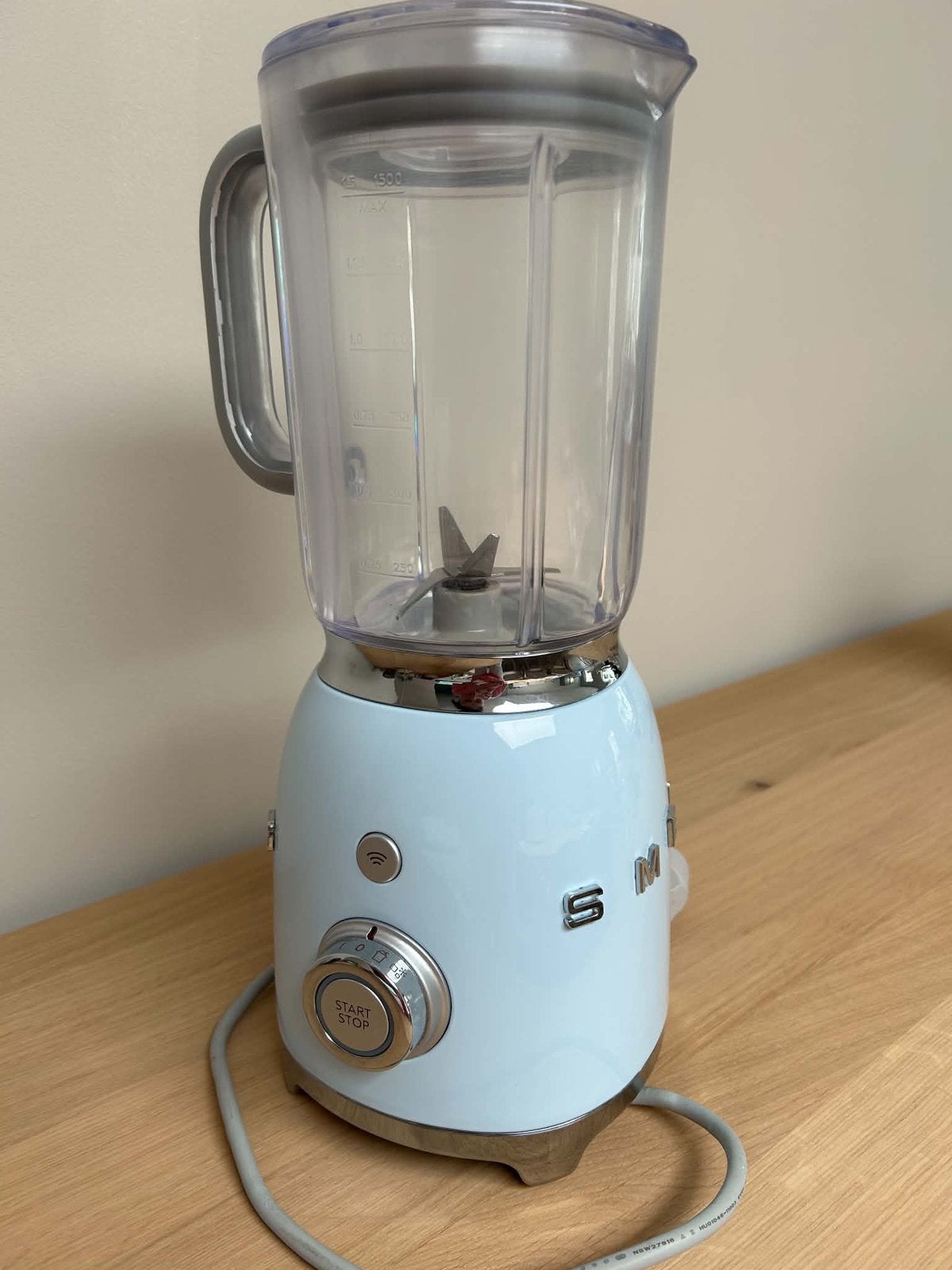 Mixer 800w smeg bleu pastel nikel comme neuf, Electroménager, Enlèvement ou Envoi, Comme neuf