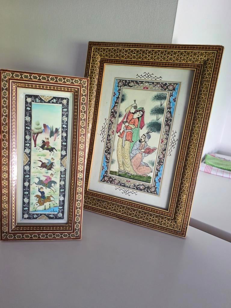Twee Perzische miniaturen in Khatam-mozaïeklijst, Antiek en Kunst, Ophalen