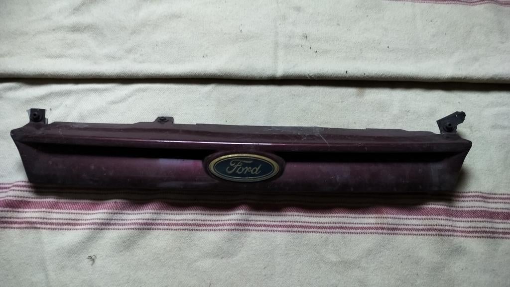 Grille Ford Escort Orion MK5, Auto-onderdelen, Ophalen, Gebruikt, Voor, Ford