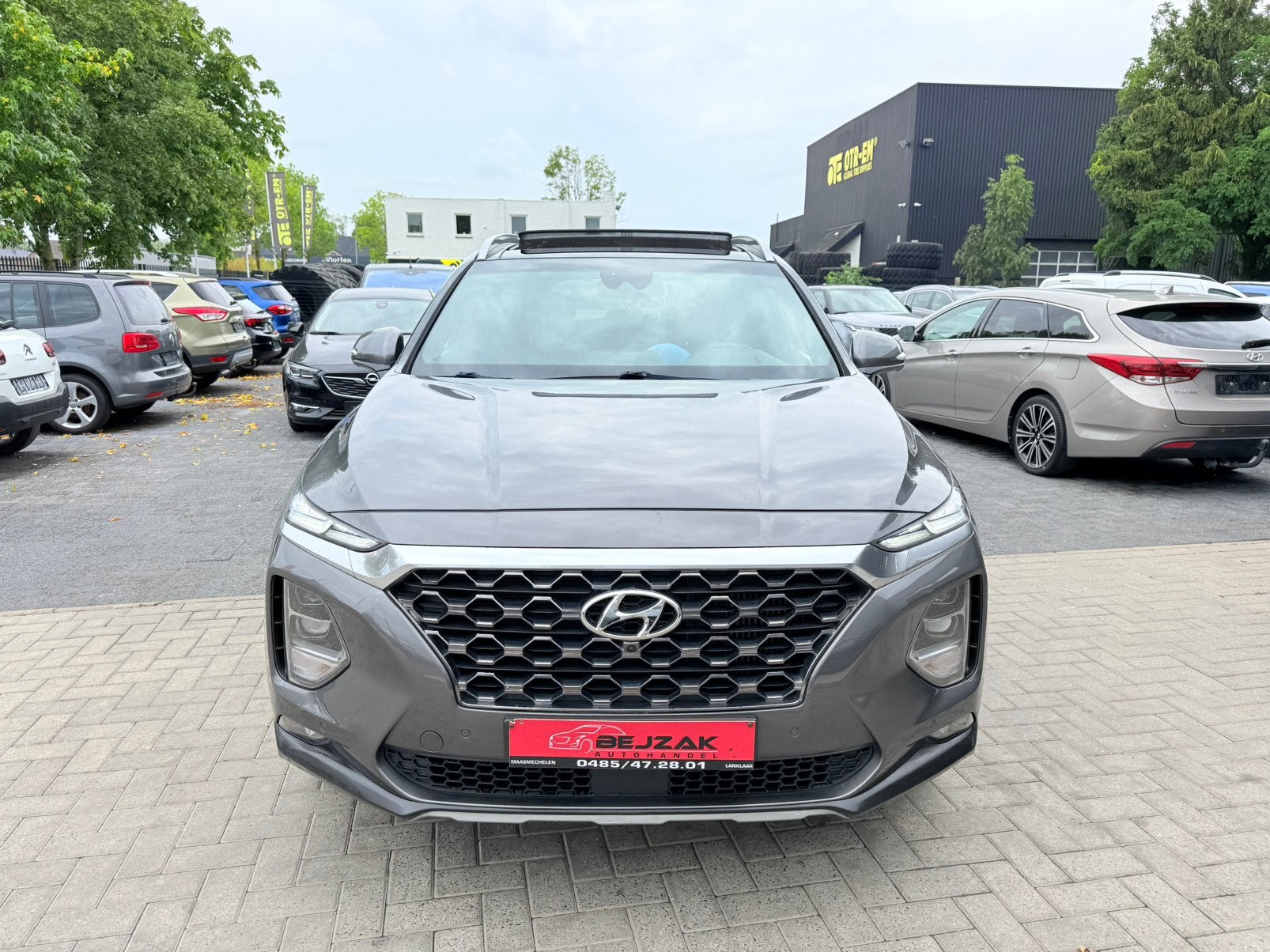 Hyundai Santa Fe 2.2Crdi Premium HTRAC 7PL 1j Garantie, Autos, Hyundai, Euro 6, Entreprise, Diesel, Automatique