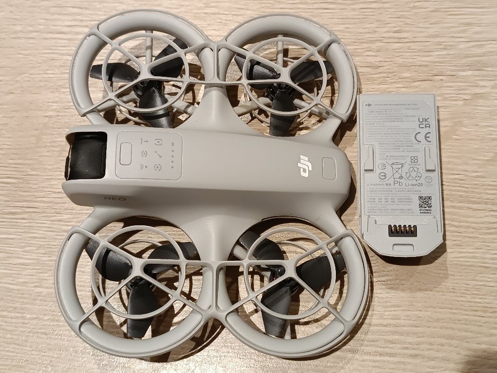 Drone DJI Neo, Drone avec caméra, Moins de 15 minutes, Enlèvement ou Envoi, Moins de 250 g