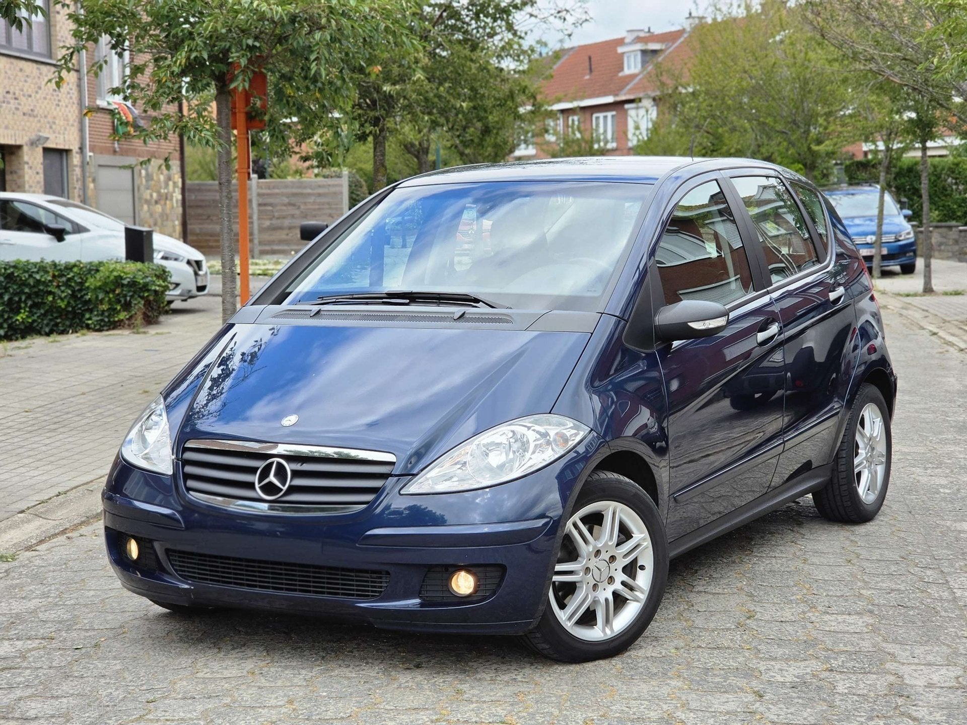 Mercedes-Benz A 160 CDI 1ER PROPRIÉTAIRE CARNET D'ENTRETIEN, Auto's, Mercedes-Benz, Stof, Gebruikt, Zwart, Blauw