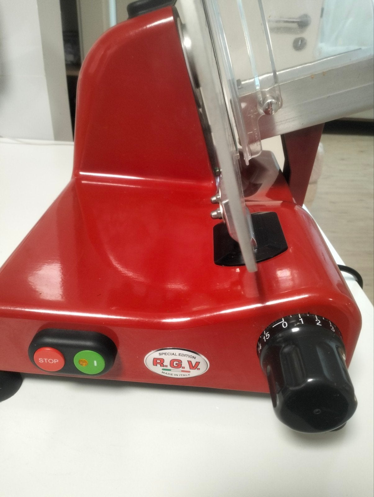 Machine pour viande, Enlèvement