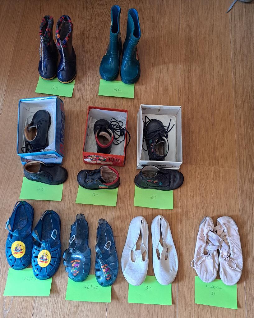 Chaussures enfants différentes pointures:bottes, ch danse,.., Enlèvement ou Envoi, Utilisé