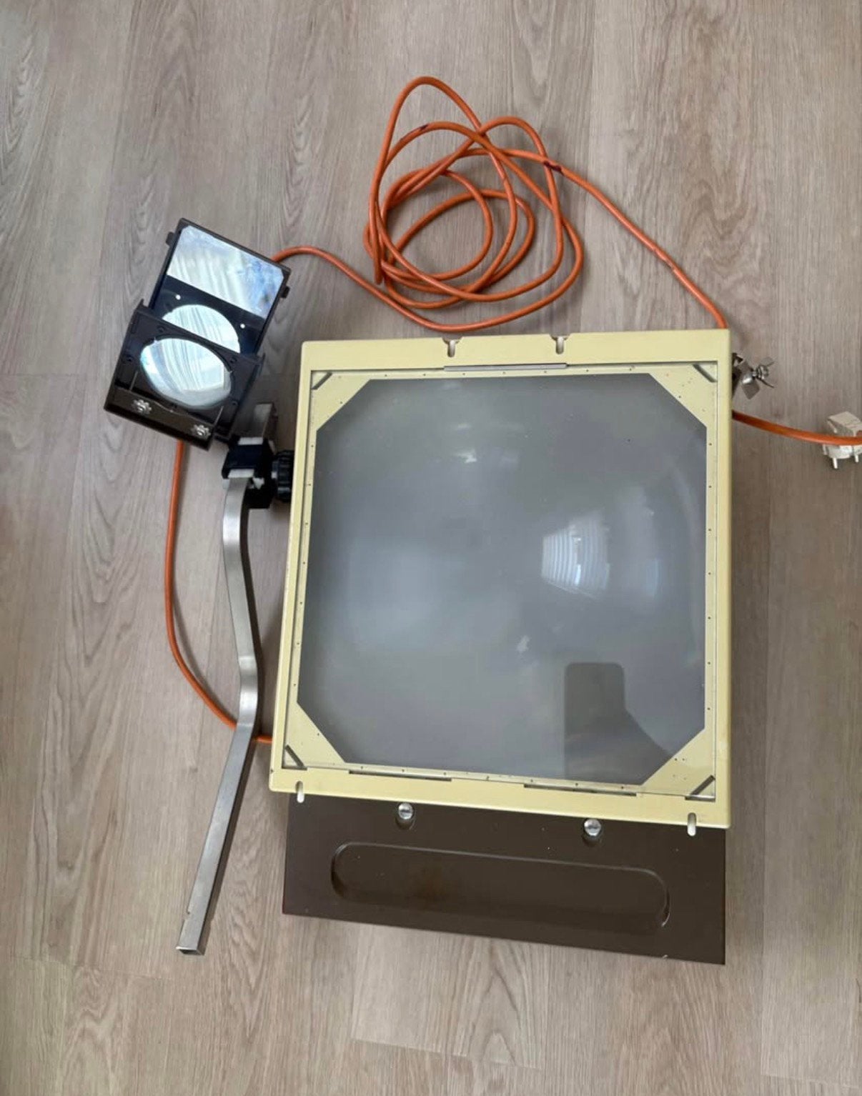 Projecteur, TV, Hi-fi & Vidéo, Enlèvement, Comme neuf