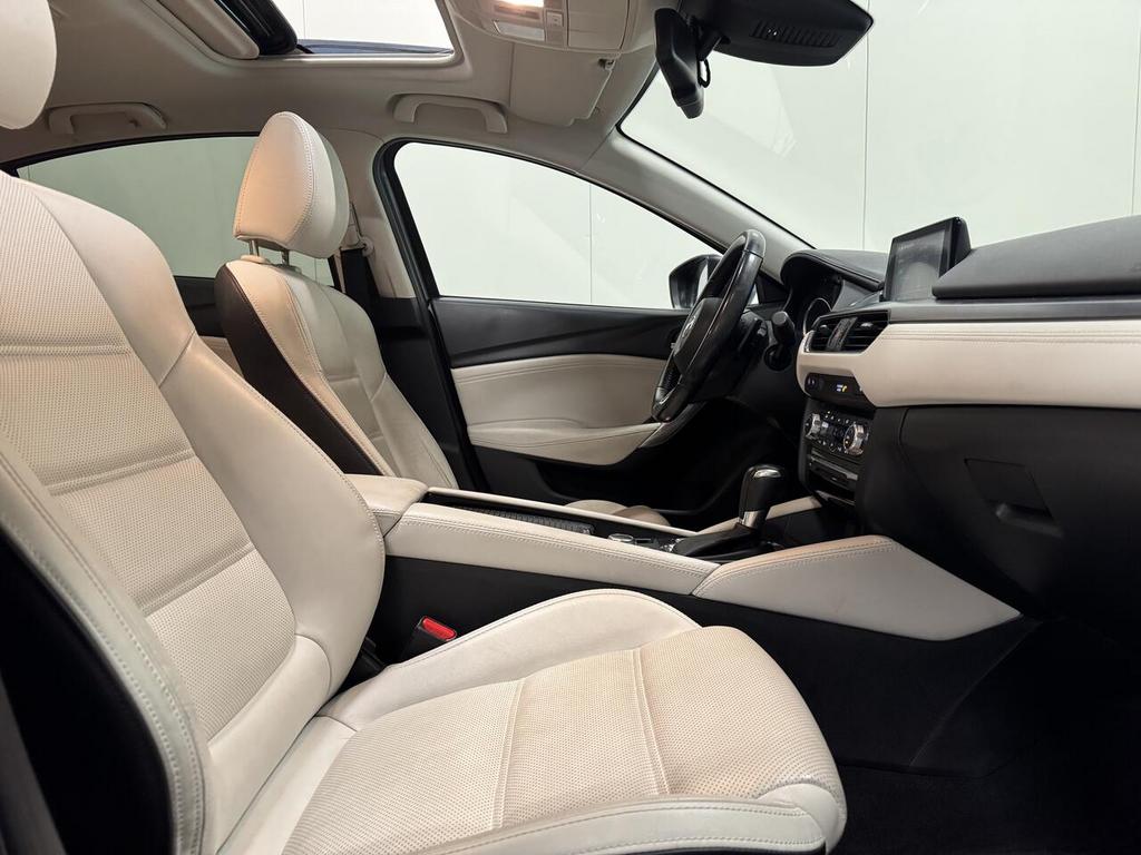 Mazda 6 SkyActiv 2.5 Benzine Autom. - Pano - Topstaat!, 4 deurs, Euro 6, USB, Overige kleuren