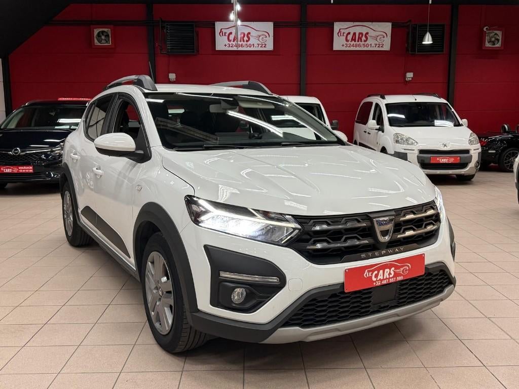 Sandero Stepway 1.0 TCe Stepway Plus**NAVIGATIE**, Auto's, Voorwielaandrijving, Stof, 67 kW, Wit