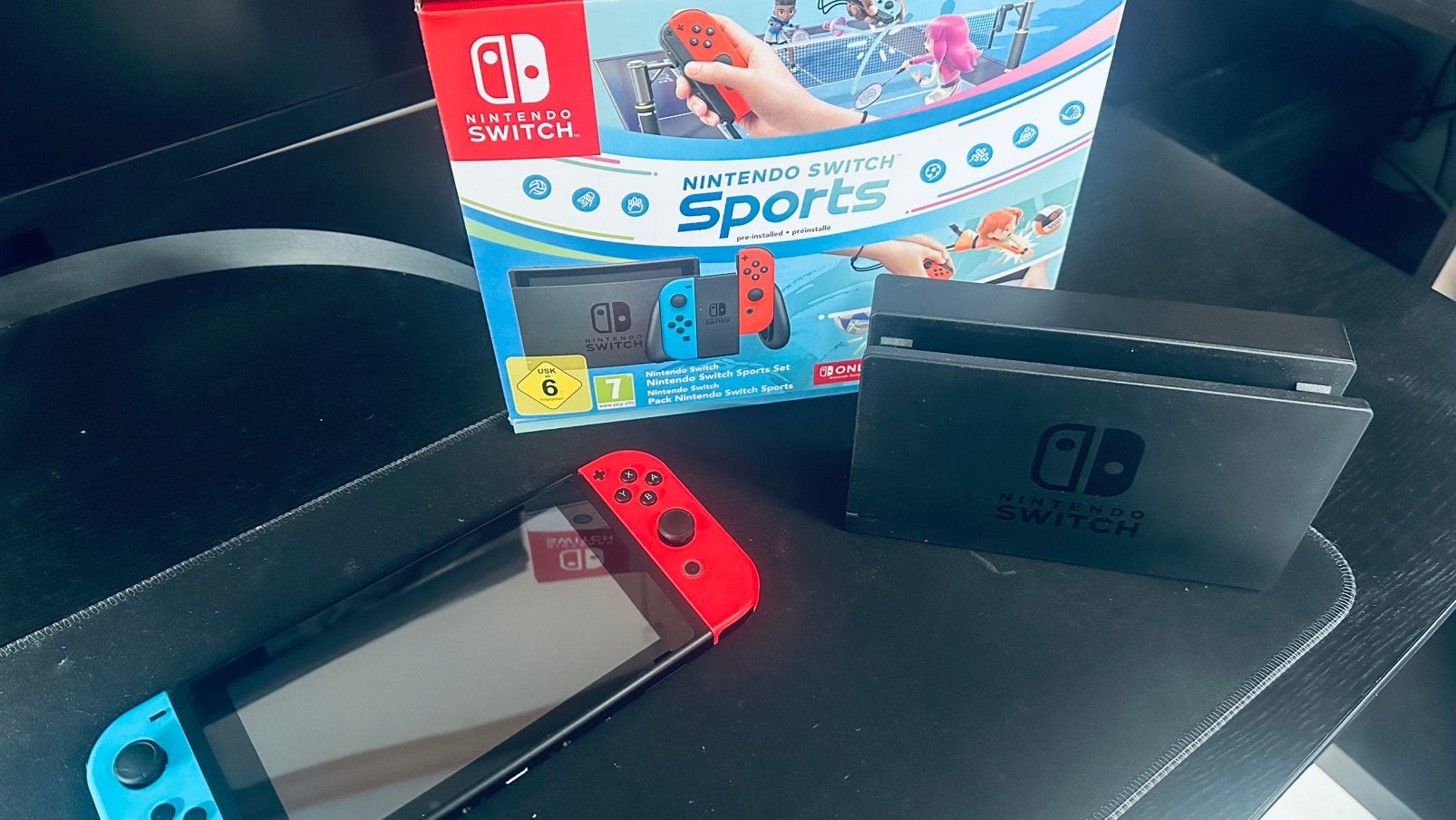 Nintendo Switch classique complète + boîte, Consoles de jeu & Jeux vidéo, Enlèvement, Comme neuf, Switch Original