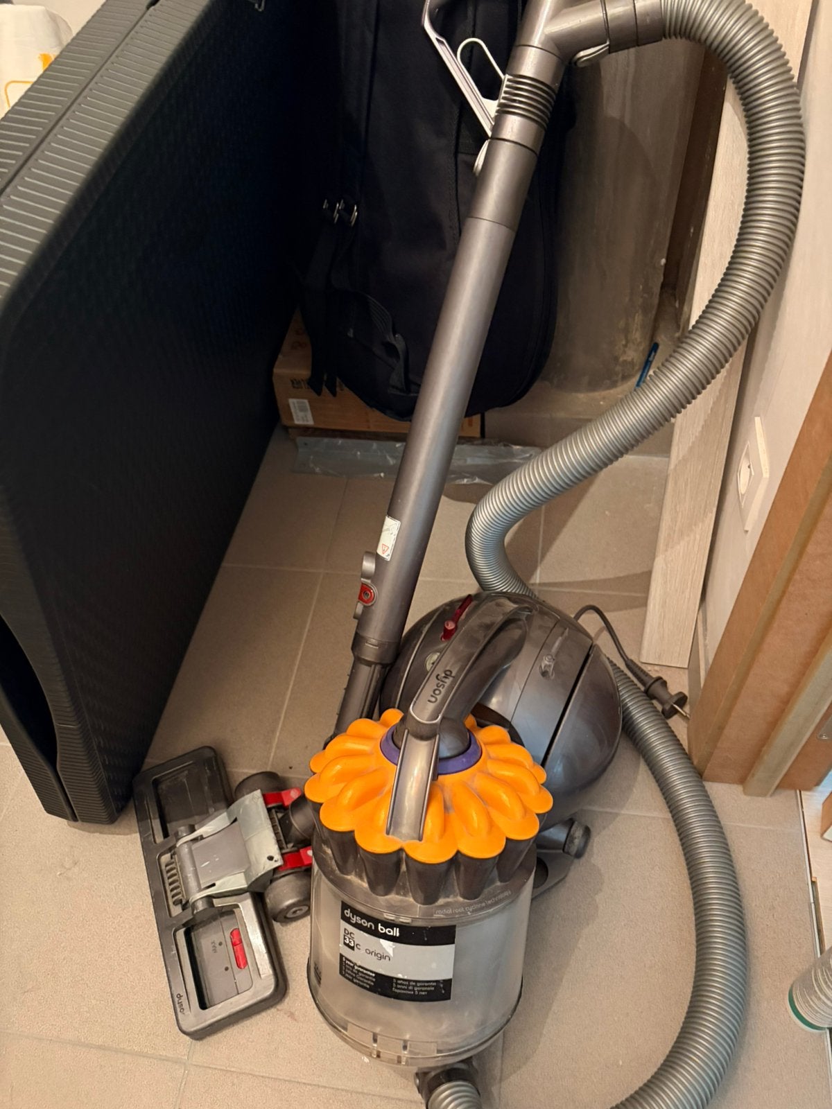 Dyson stofzuiger DC33C, Electroménager, Convient aux sols durs, Réservoir, Aspirateur balai, Enlèvement