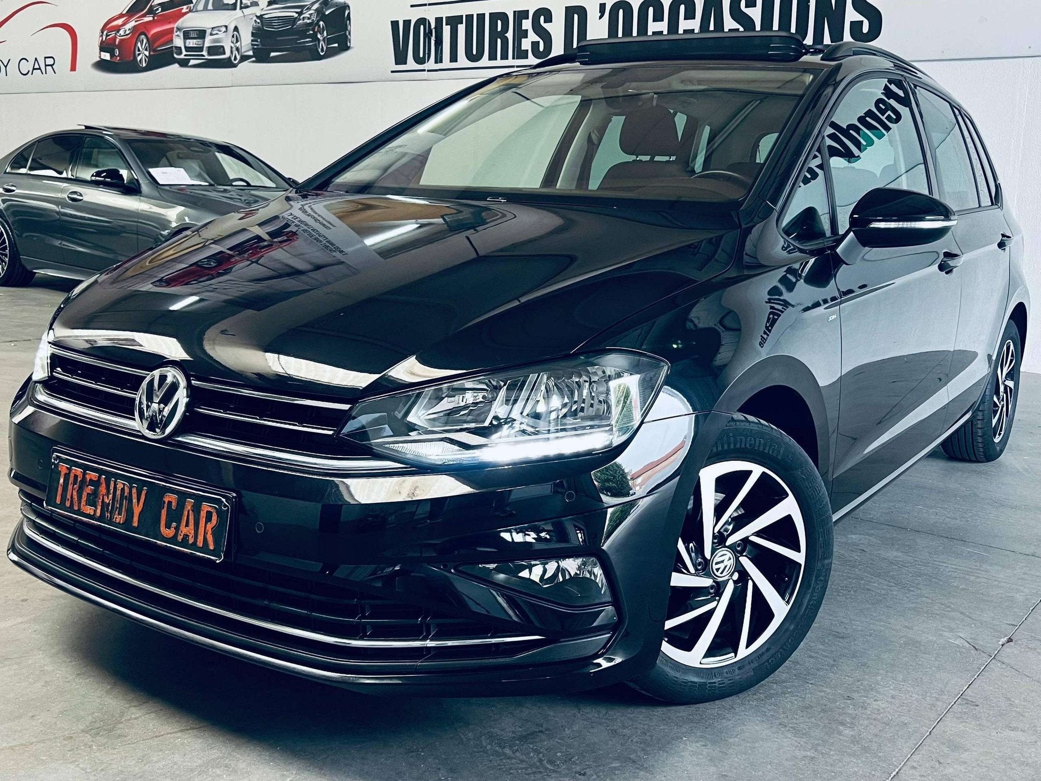 Volkswagen Golf Sportsvan 1.0 TSI Join DSG+NAVI+PANO+CAMERA+, 1360 kg, Achat, Euro 6, Entreprise