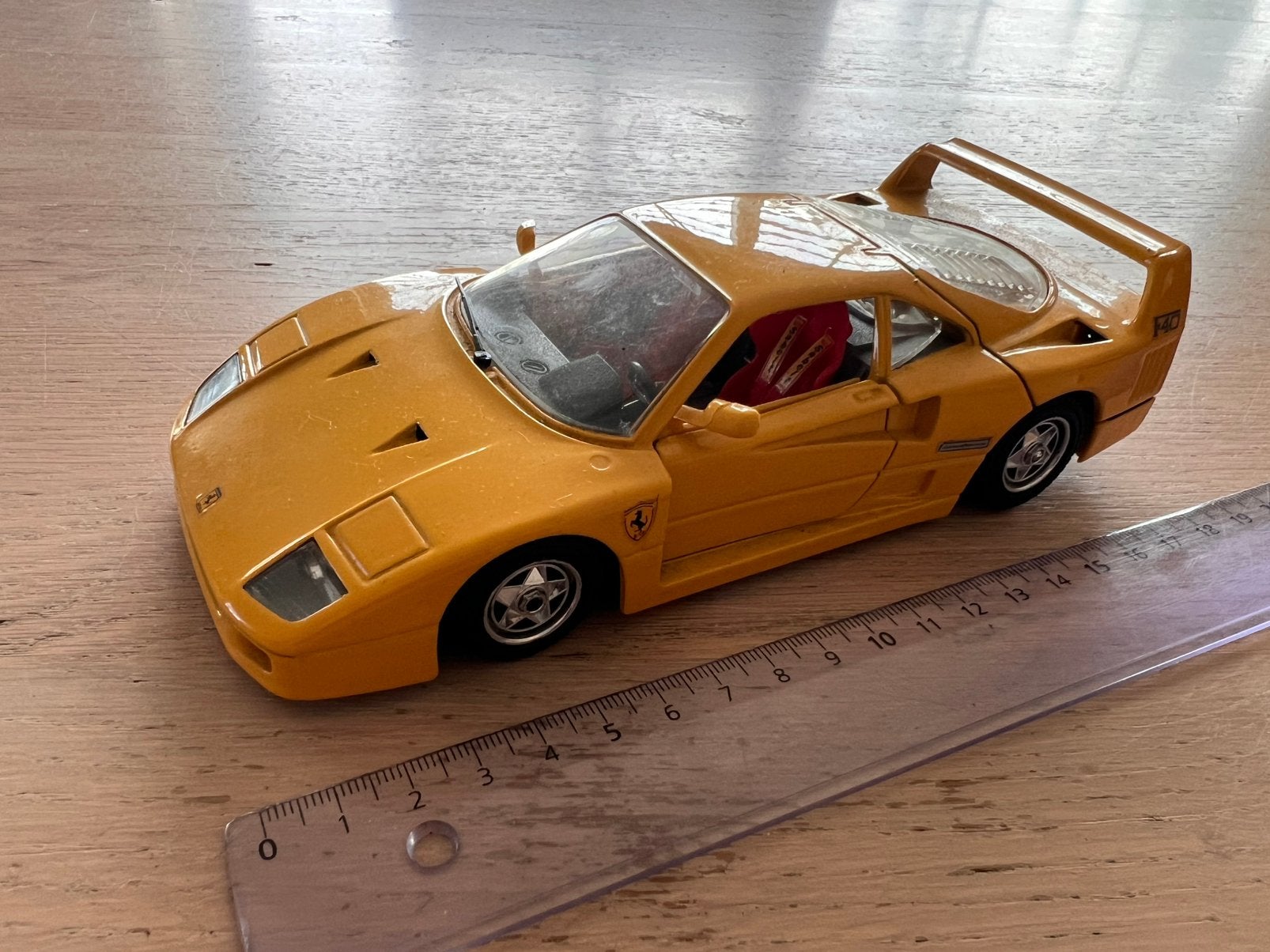 Ferrari F40, Hobby & Loisirs créatifs, Enlèvement ou Envoi, Comme neuf, Burago
