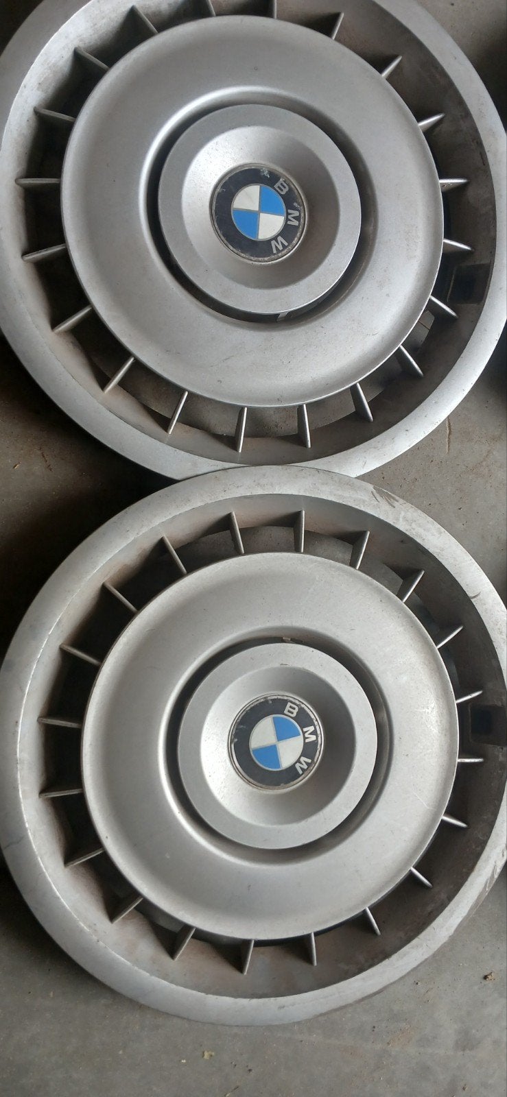 Enjoliveur bmw