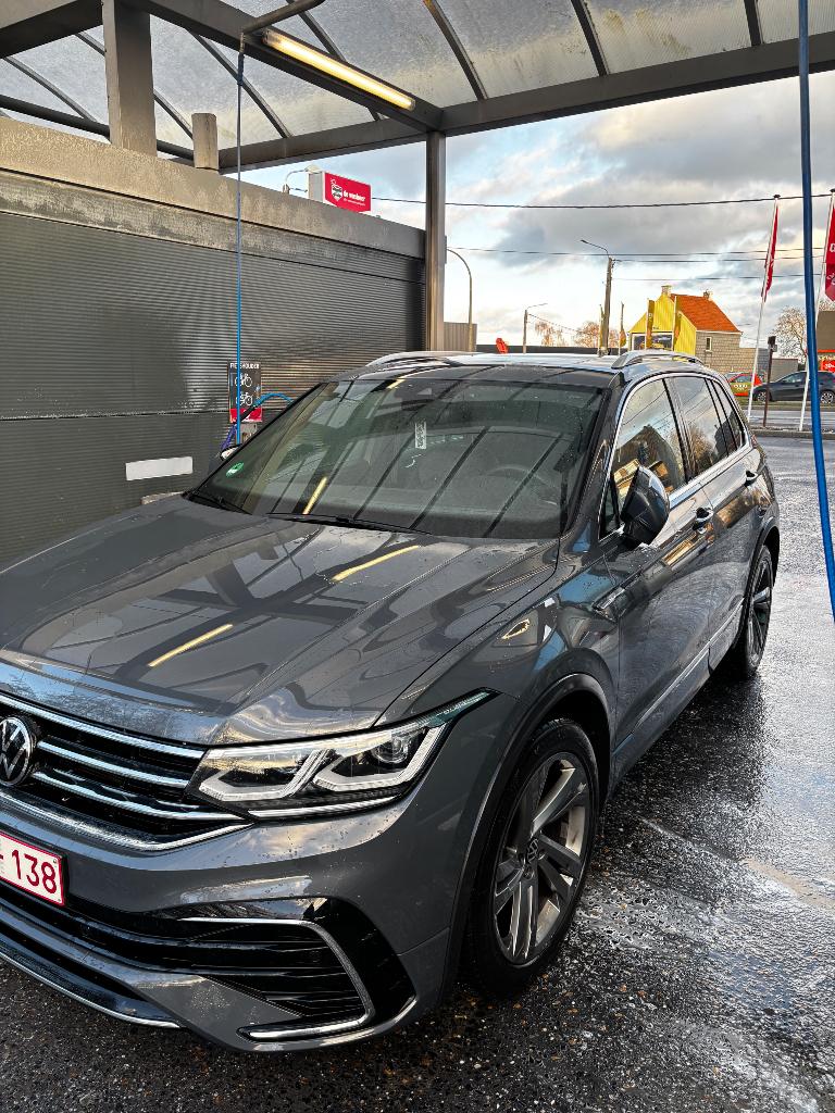 Volkswagen Tiguan R line 2023, Auto's, 5 zetels, 5 deurs, Particulier, Dealer onderhouden